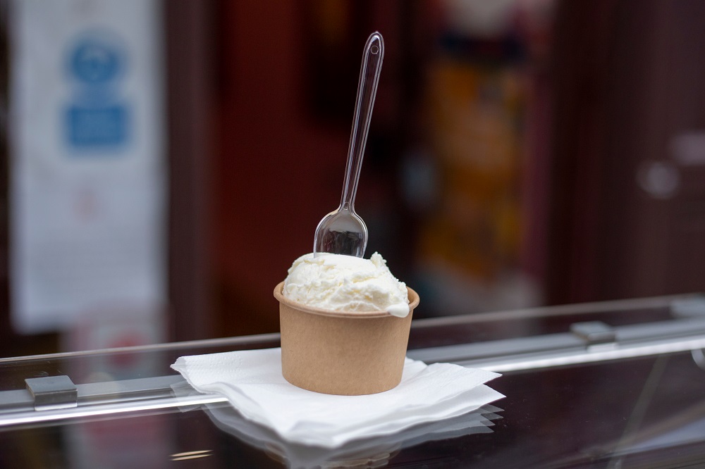 Glace à emporter